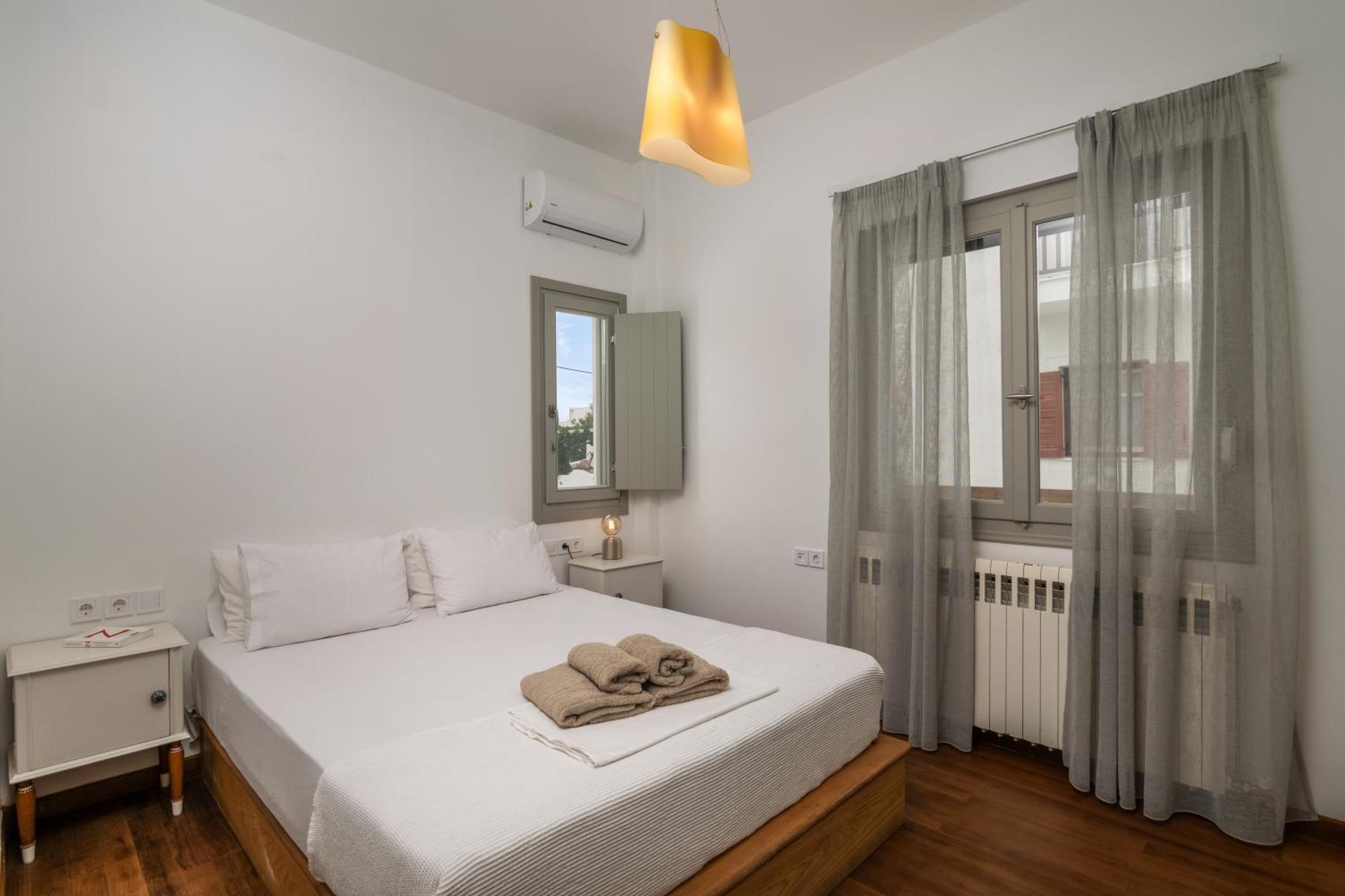 Areti'S Milos Guesthouses Adamantas  Exterior foto